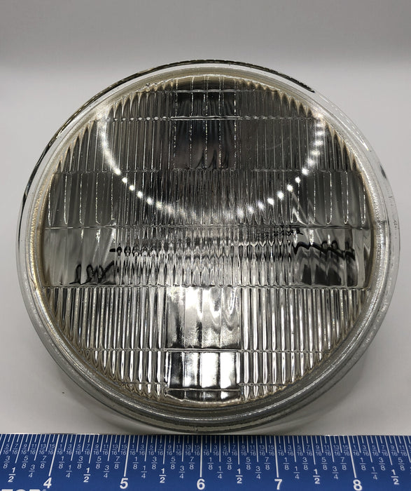 Q4554  -  Lamp