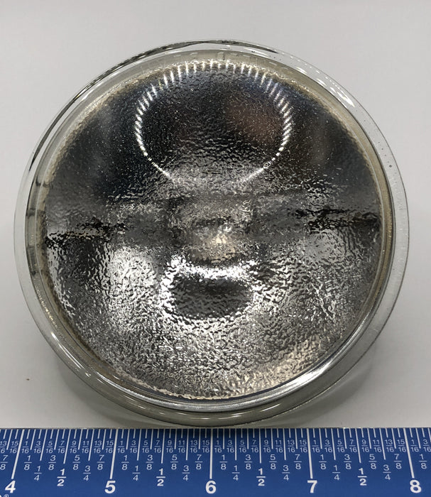 Q4632  -  Lamp