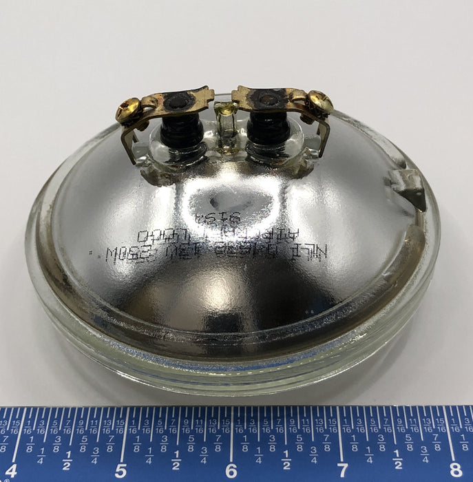 Q4632  -  Lamp