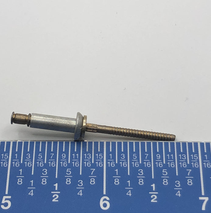 CR3213-5-06  -  Rivet