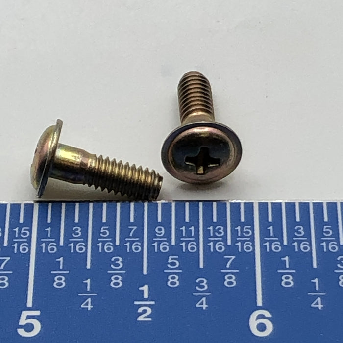 AN525-832R8  -  Screw