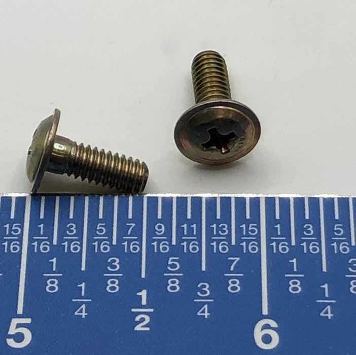 AN525-832R7  -  Screw