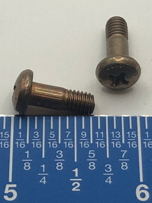 NAS623-3-4  -  Screw